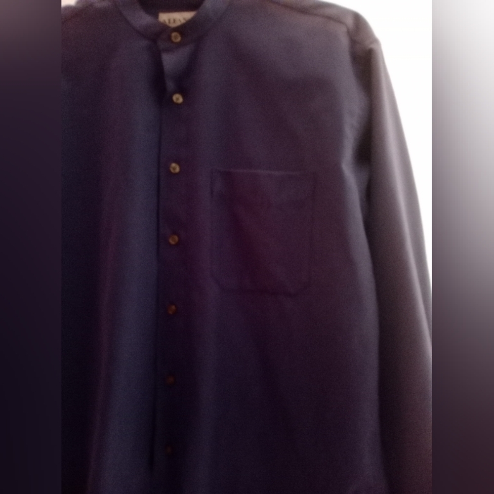 Men's Navy Blue Shirt - Picture 4 of 4